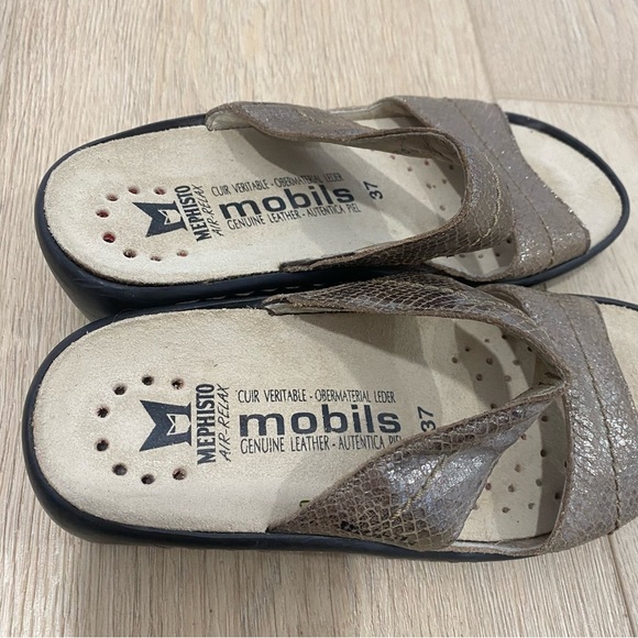 Mephisto Mobils Ulda Sandals Silver Metallic Leather Size 37 / US 7 - Picture 3 of 6